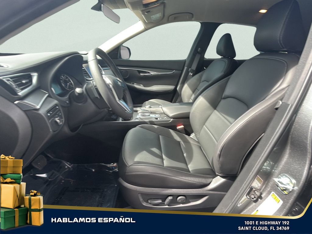 Used 2025 INFINITI QX50 Pure image 13