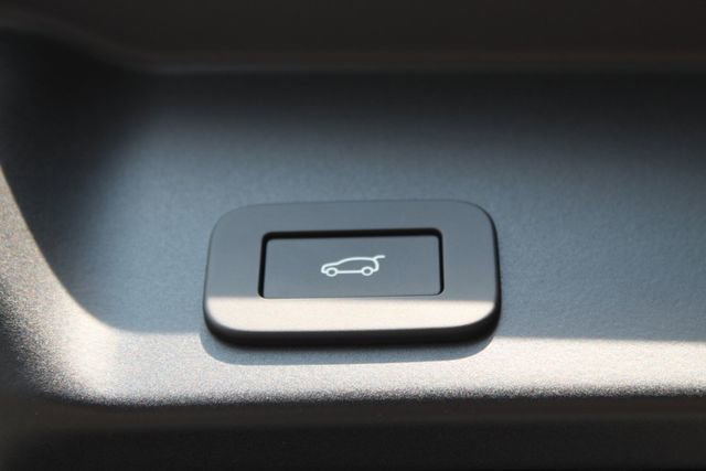 New 2026 Land Rover Range Rover Evoque S image 22