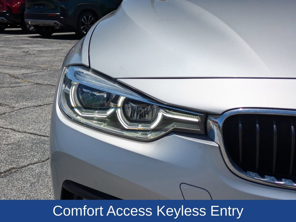 Used 2018 BMW 330i Sedan w/ Convenience Package RWD image 10
