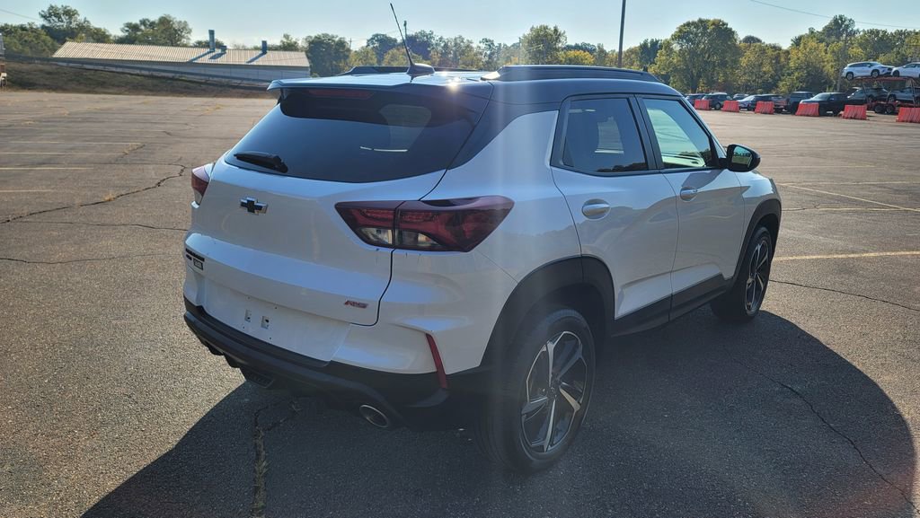 Used 2023 Chevrolet TrailBlazer RS w/ Convenience Package image 12