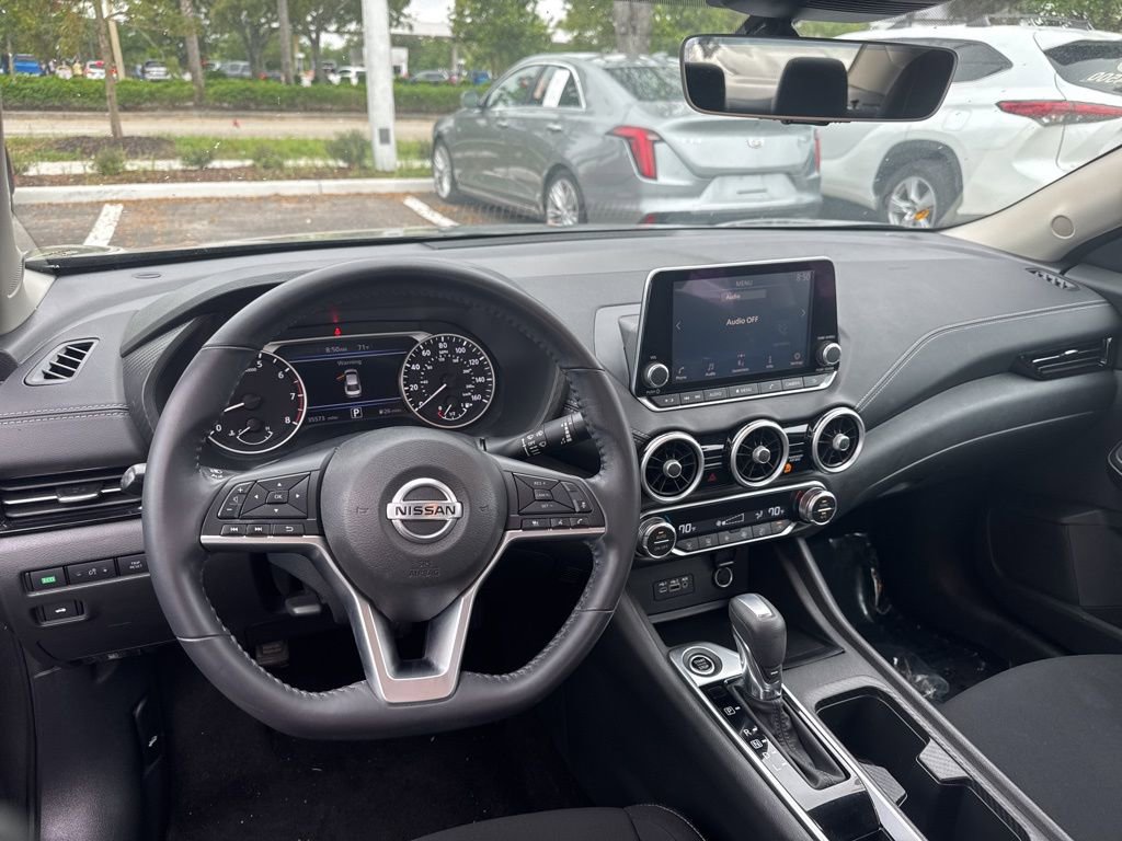 Used 2020 Nissan Sentra SV w/ Lighting Package image 4