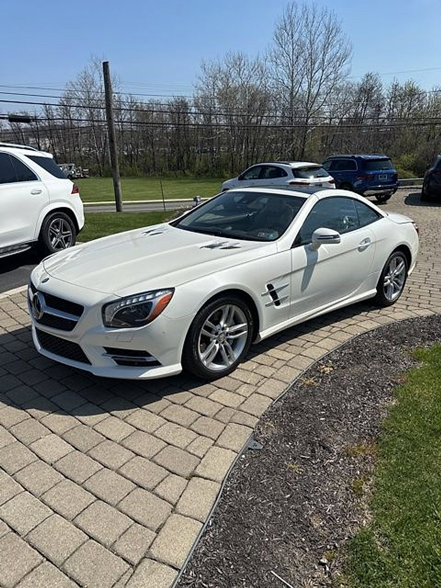 Used 2013 Mercedes-Benz SL 550 image 8