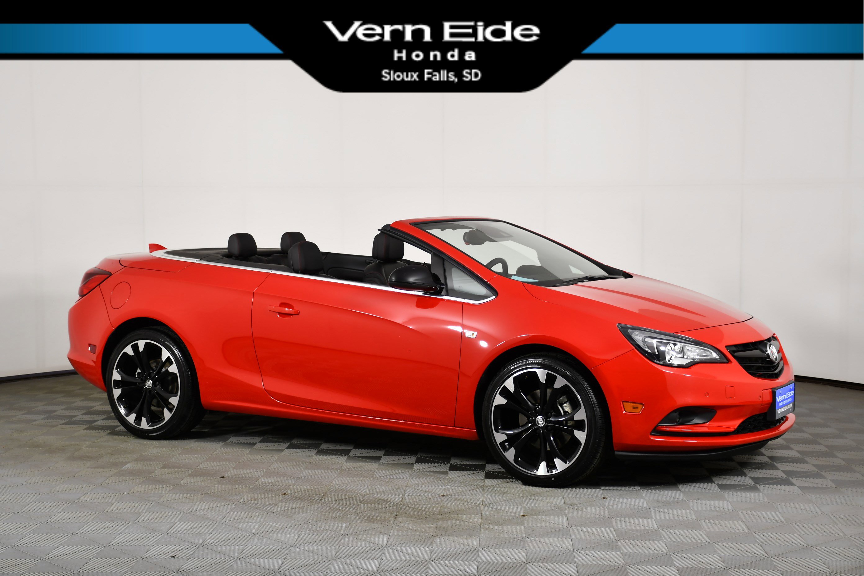 Used 2018 Buick Cascada Sport Touring w/ Dark Effects Package image 1