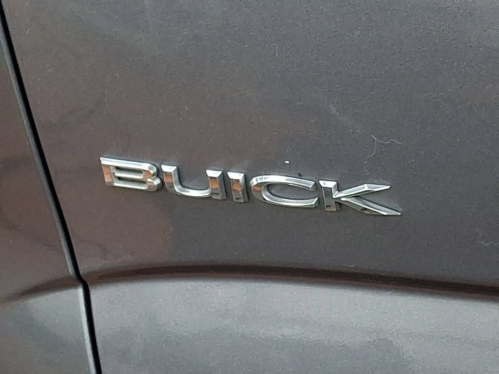 Used 2018 Buick Enclave Essence AWD/4WD image 30