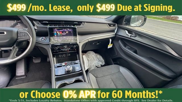 New 2025 Jeep Grand Cherokee Altitude image 16