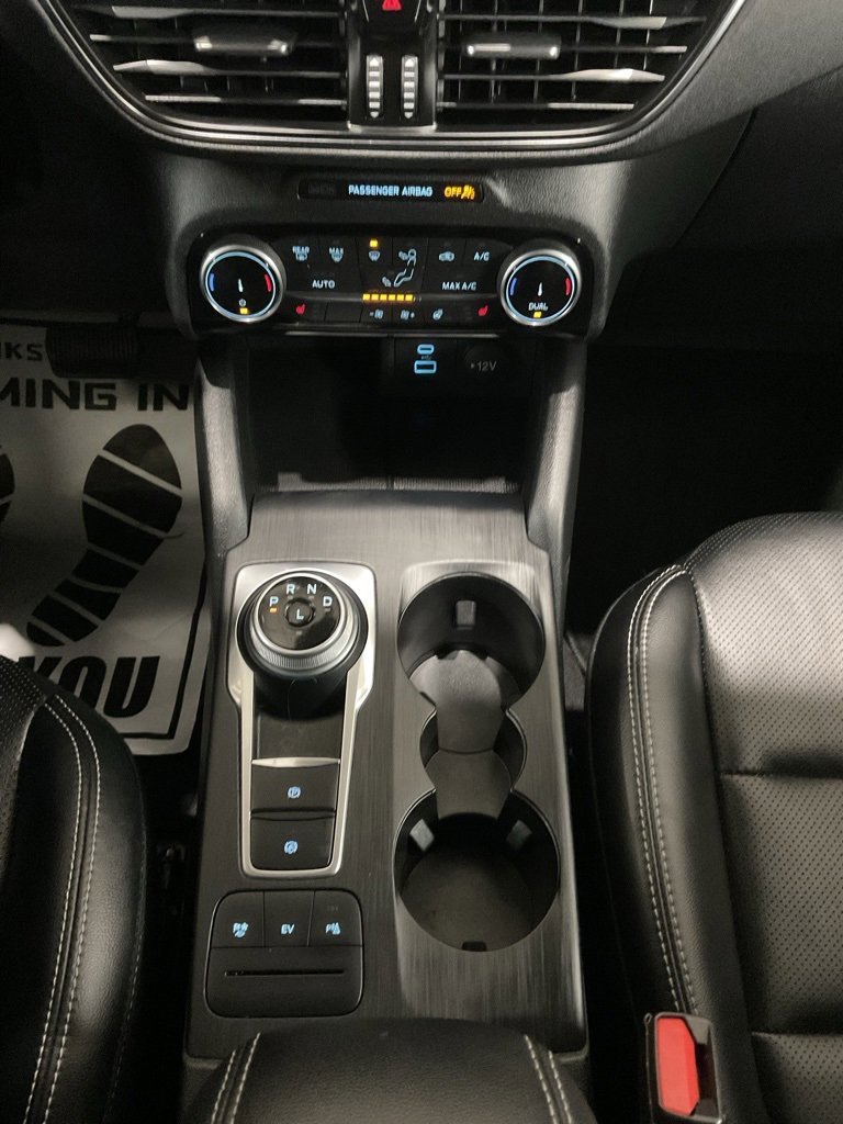 Used 2022 Ford Escape Titanium image 19