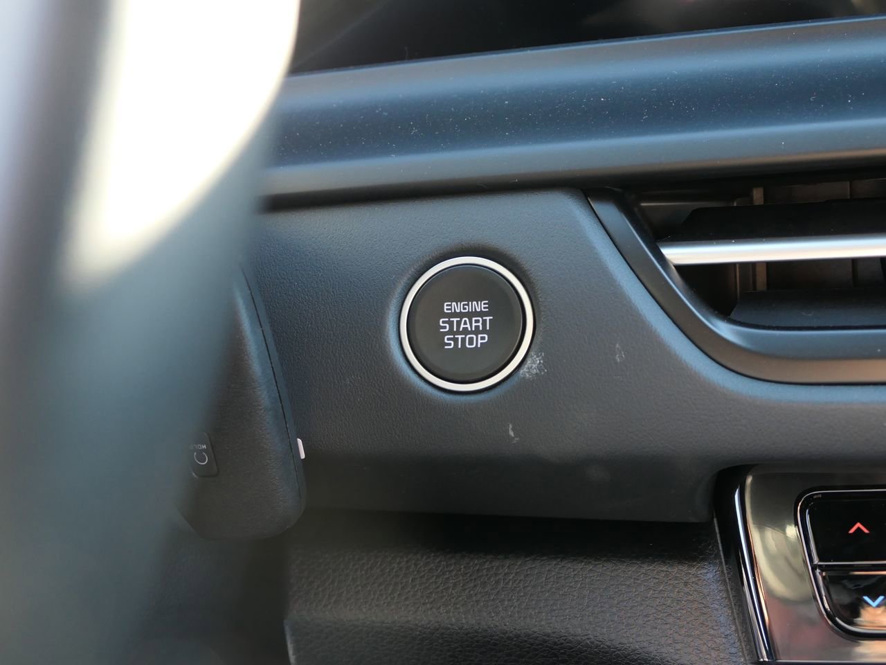 New 2026 Kia Seltos EX image 15