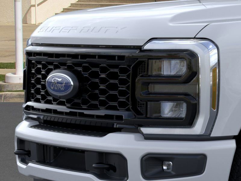 New 2026 Ford F350 4x4 Crew Cab Super Duty image 17