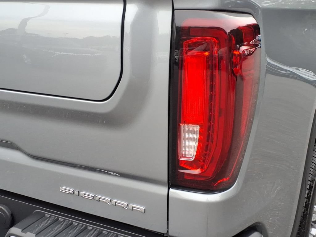 Certified 2025 GMC Sierra 1500 Denali w/ Denali Reserve Package AWD/4WD image 9