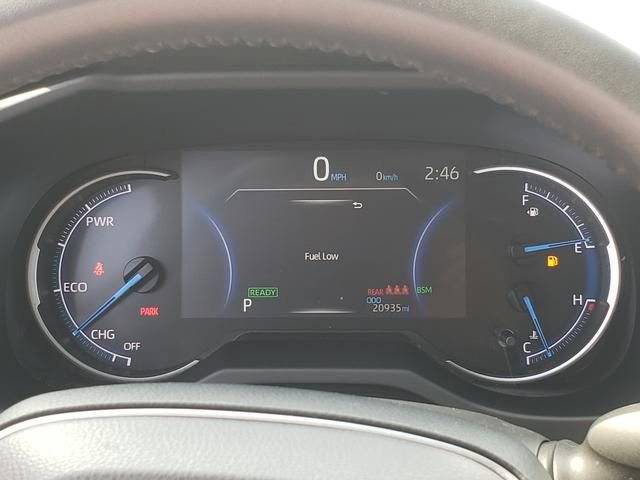 Used 2023 Toyota RAV4 XLE Premium image 19