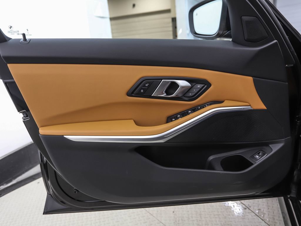 New 2026 BMW 330i xDrive Sedan w/ Convenience Package image 9