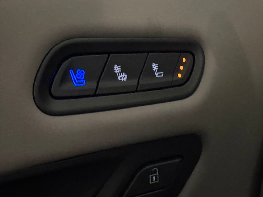 Used 2022 Cadillac Escalade ESV Sport Platinum image 20