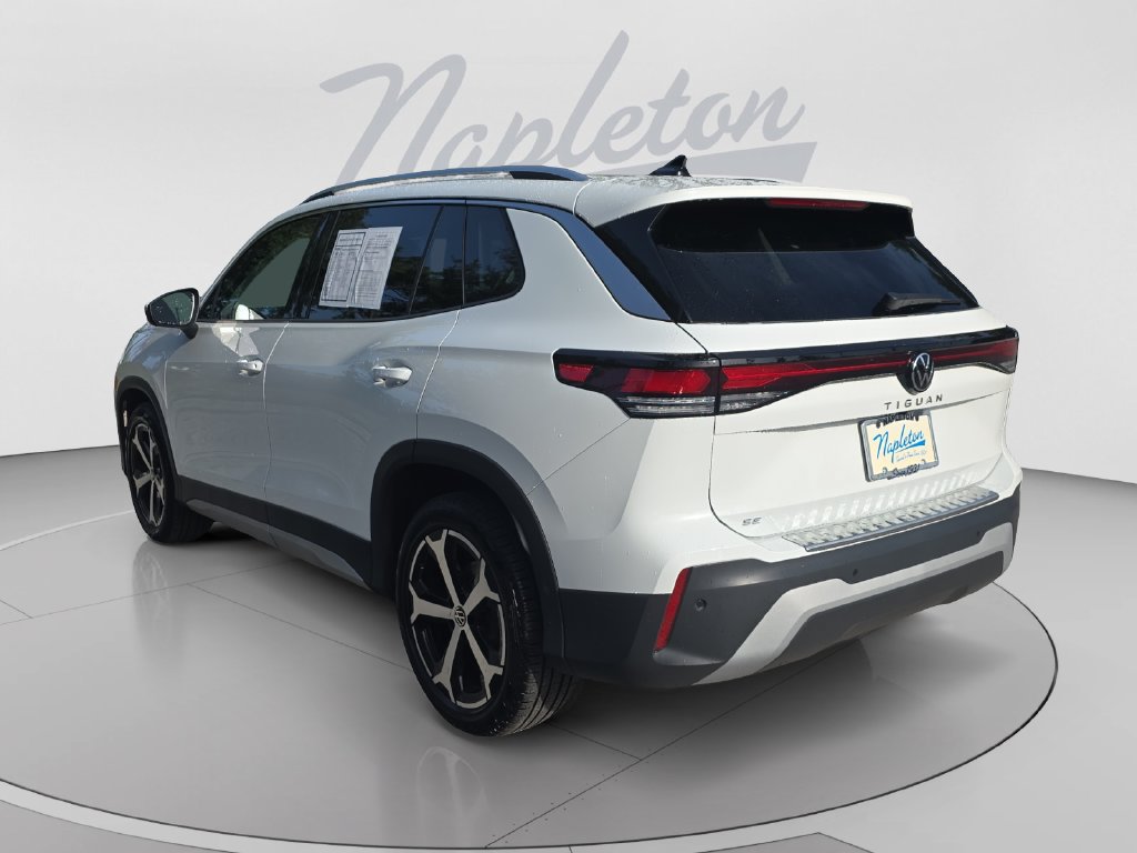 New 2025 Volkswagen Tiguan SE FWD image 5