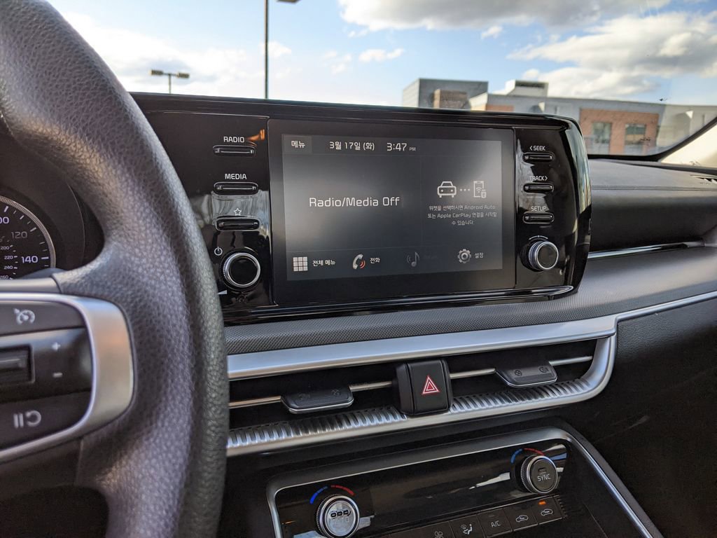 Used 2022 Kia K5 LXS image 15