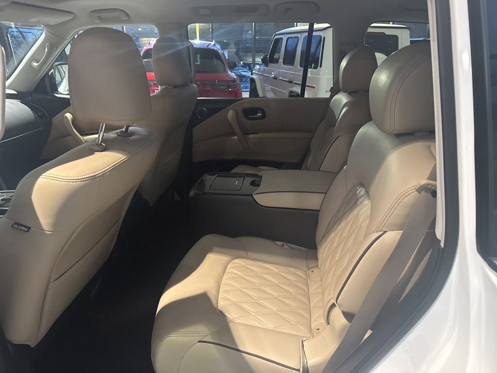 Used 2024 Nissan Armada Platinum w/ Captain's Chairs Package image 9