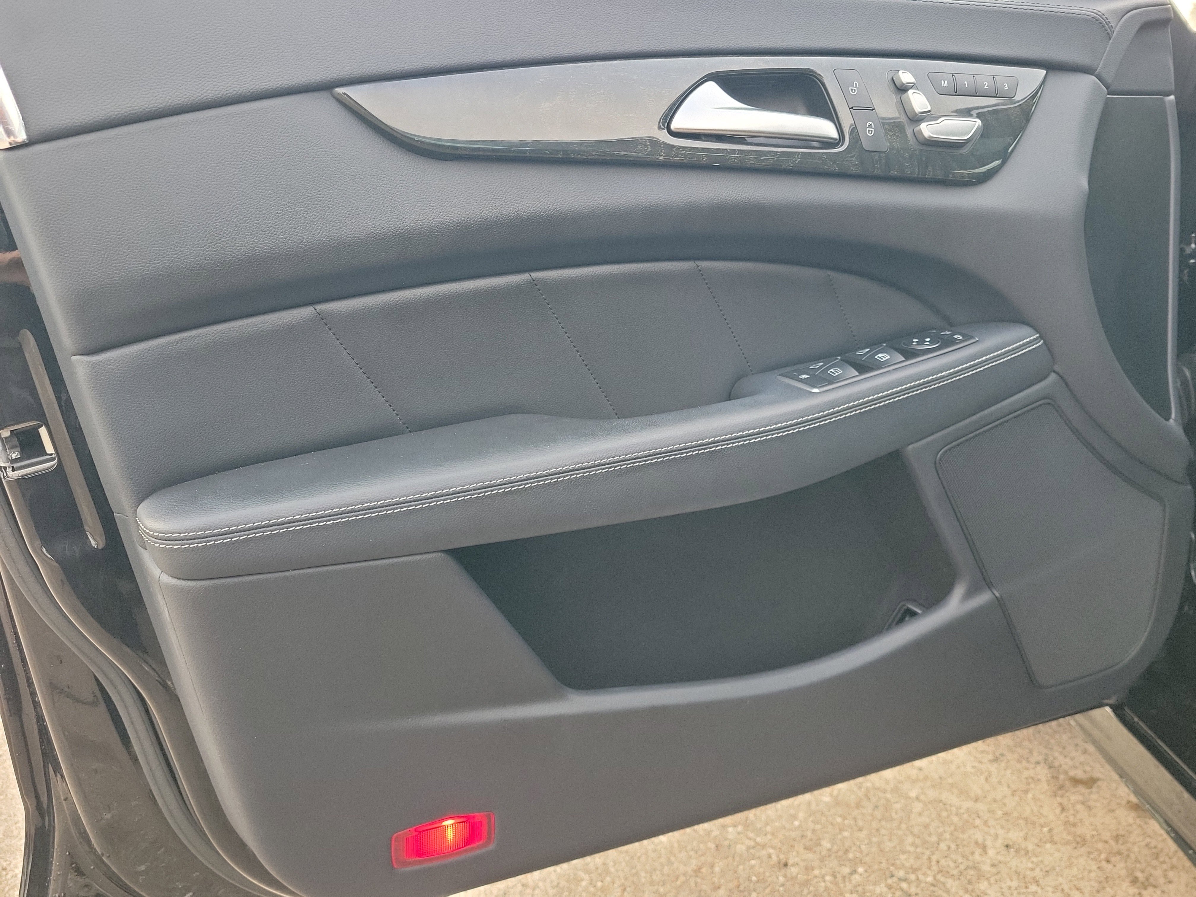 Used 2016 Mercedes-Benz CLS 400 image 20