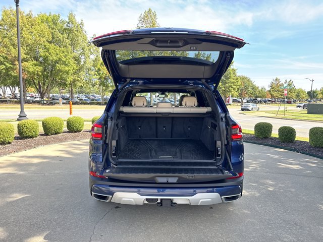 Used 2022 BMW X5 xDrive40i w/ Premium Package AWD/4WD image 26