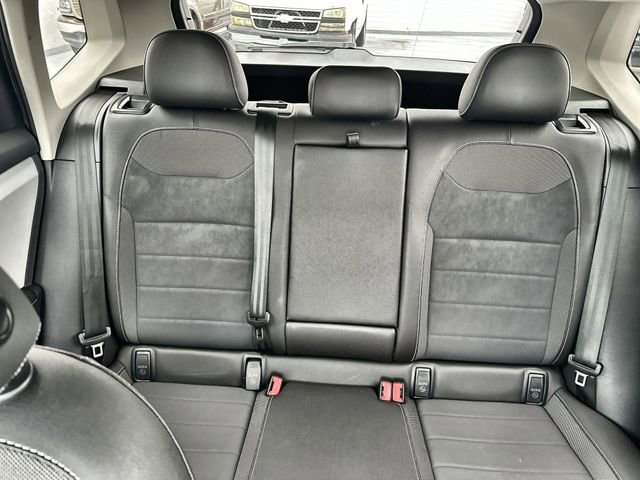 Used 2024 Volkswagen Taos SE image 27