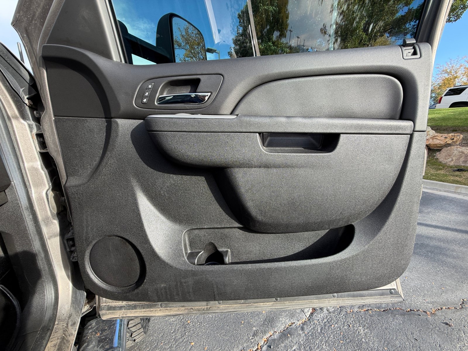 Used 2014 Chevrolet Silverado 3500 LTZ AWD/4WD image 21
