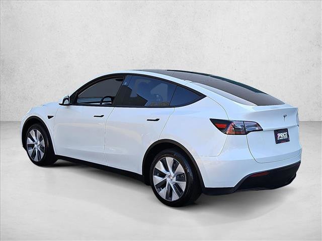 Used 2024 Tesla Model Y 2WD image 8