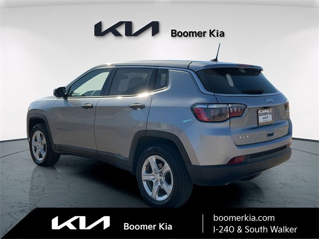 Used 2024 Jeep Compass Sport image 7