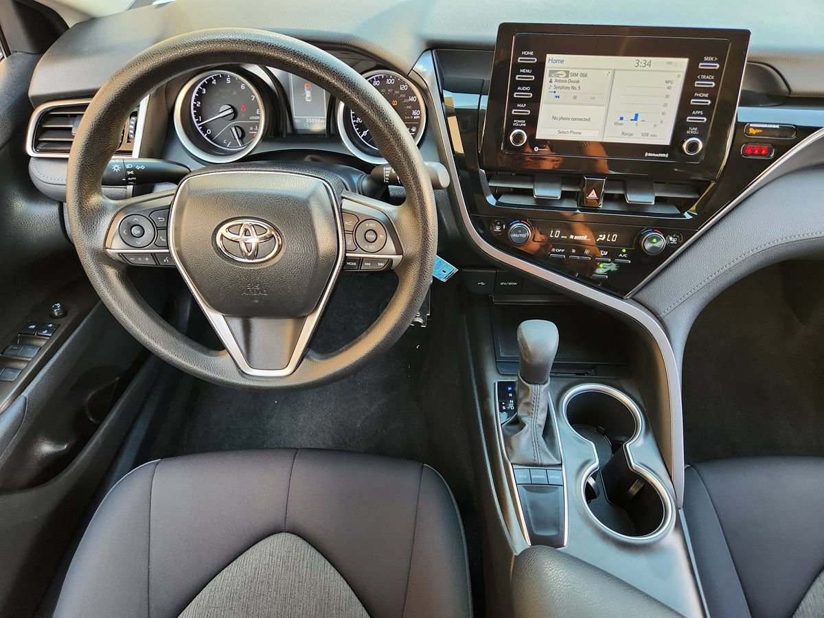 Used 2022 Toyota Camry LE FWD image 47