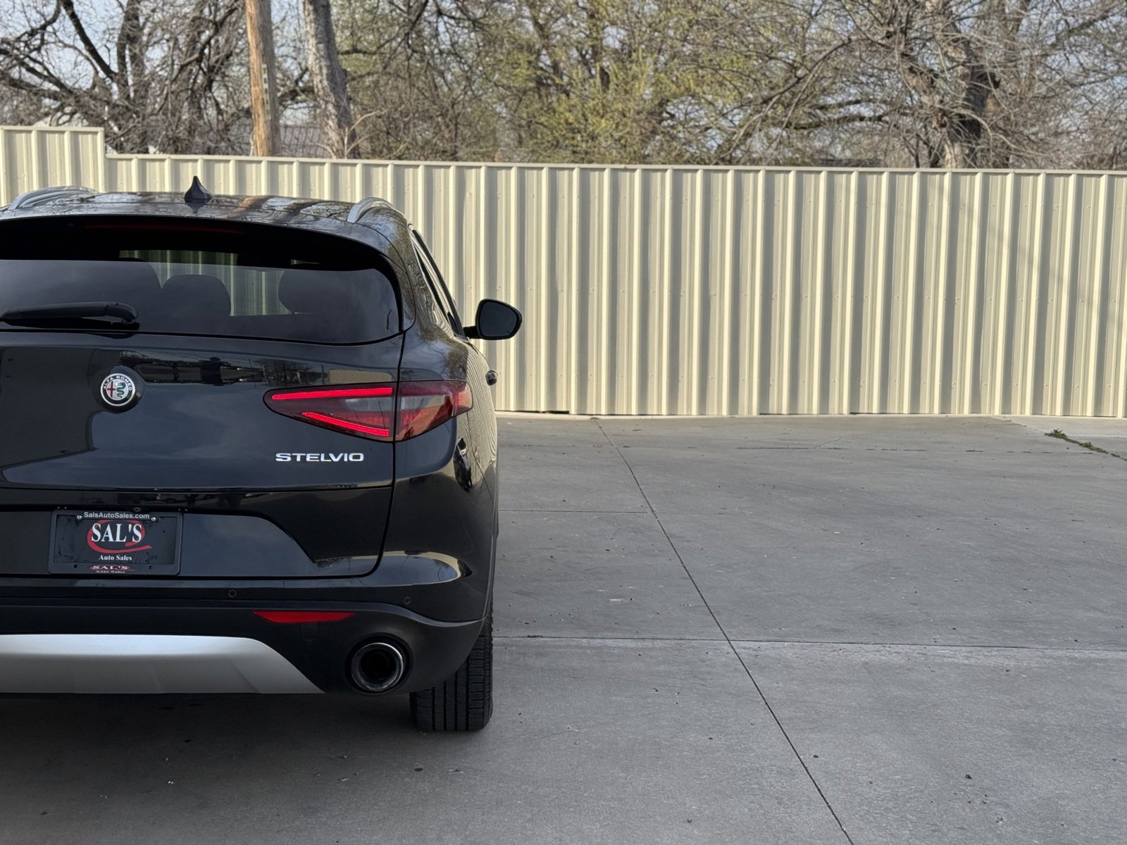 Used 2018 Alfa Romeo Stelvio Ti AWD/4WD image 15