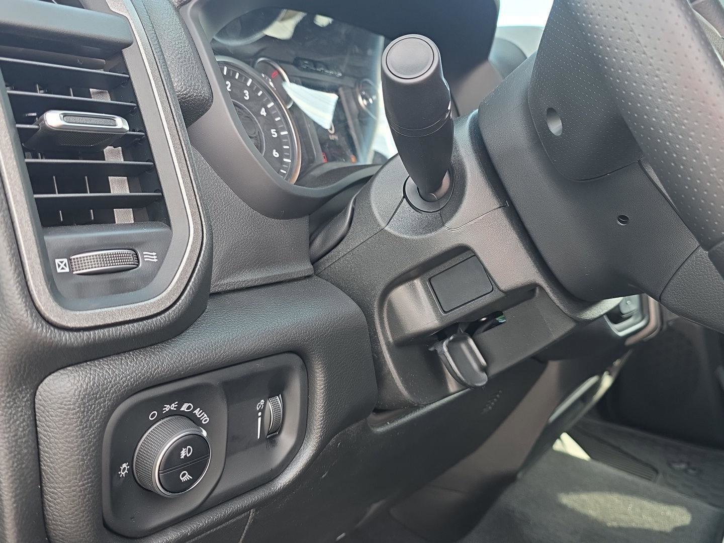 New 2026 RAM 2500 Tradesman image 19