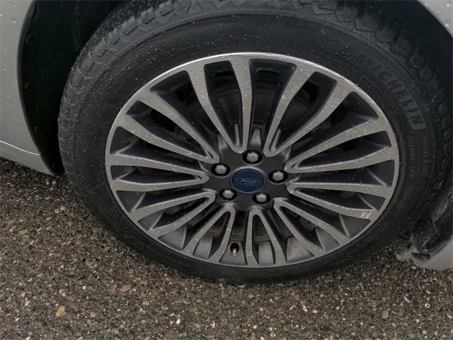 Used 2017 Ford Fusion Titanium image 12