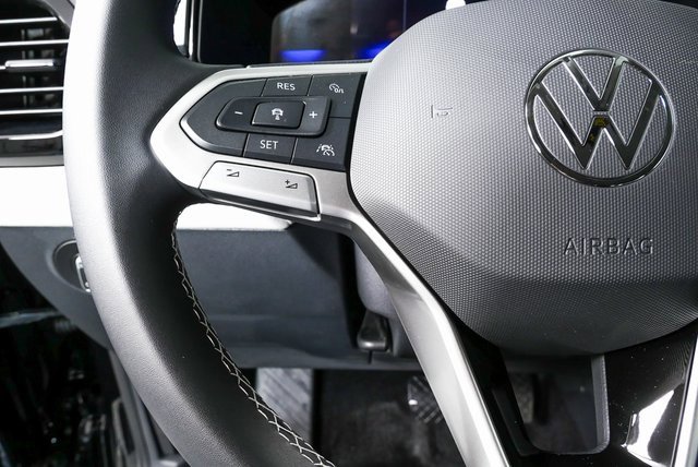 New 2026 Volkswagen Taos S image 9