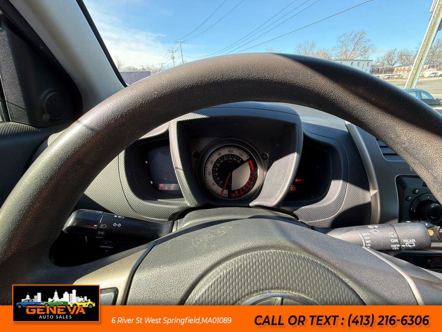 Used 2013 Scion xD image 16