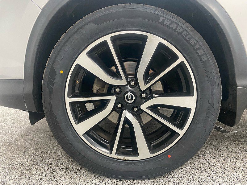 Used 2018 Nissan Rogue Sport SL w/ SL Premium Package image 26