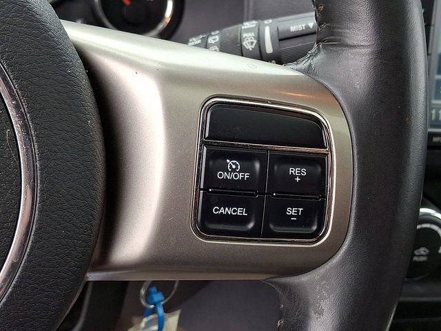 Used 2011 Jeep Compass Limited w/ Sun/Sound Group image 21