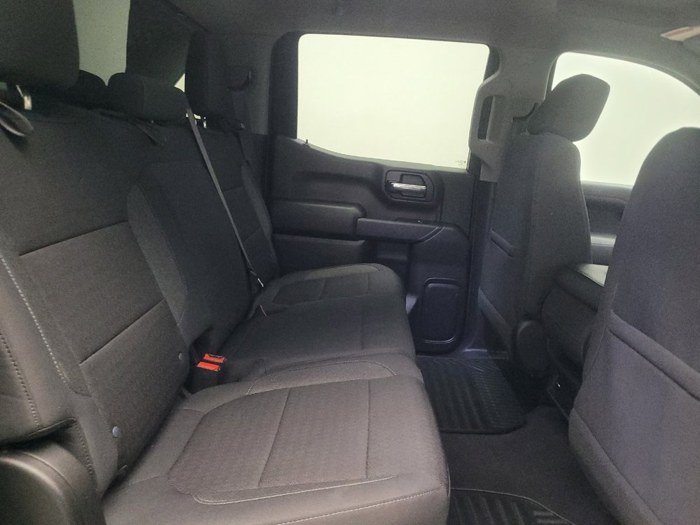 Used 2020 Chevrolet Silverado 1500 LT image 19