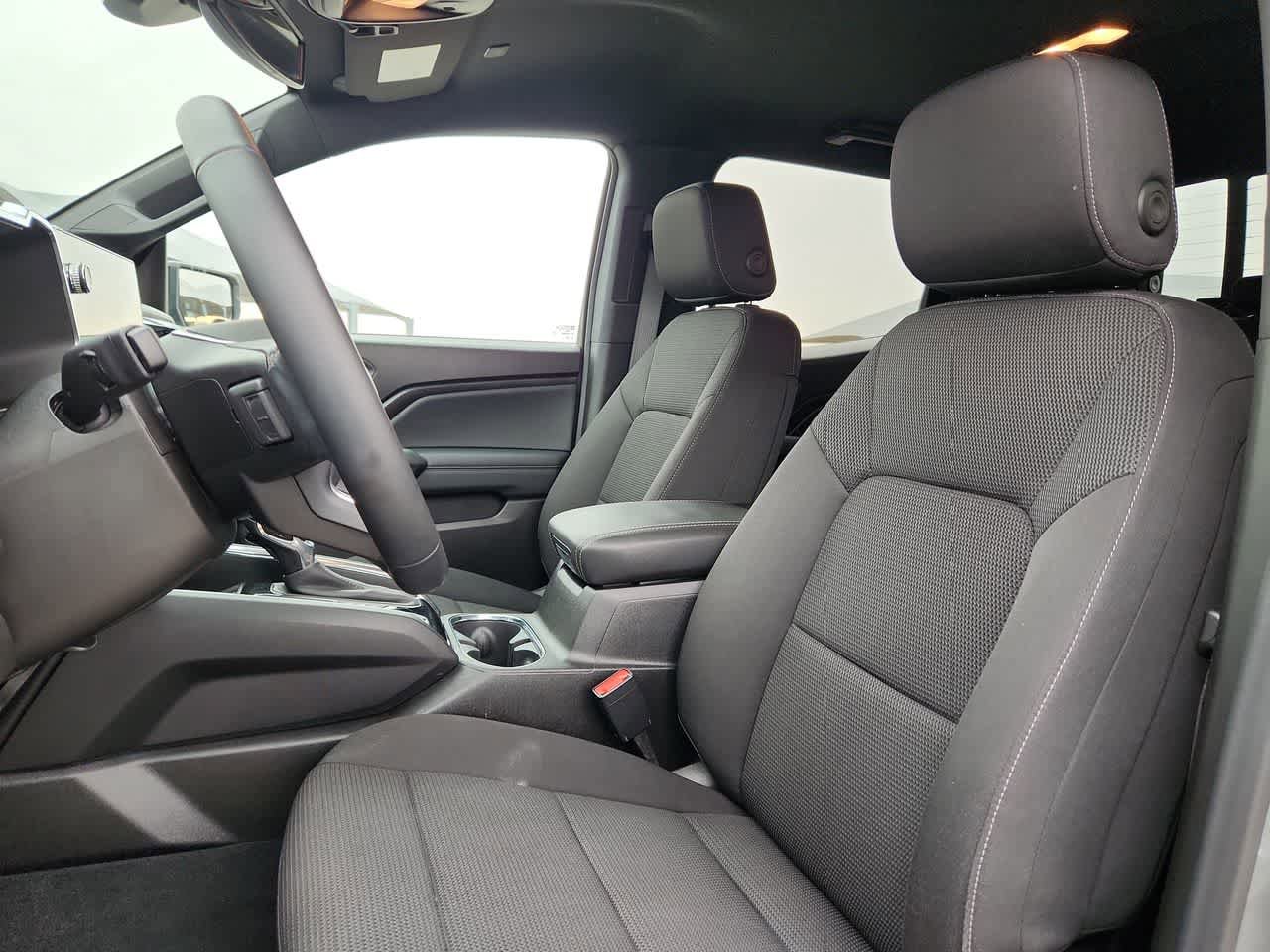 Used 2025 GMC Canyon Elevation w/ Convenience Package image 15