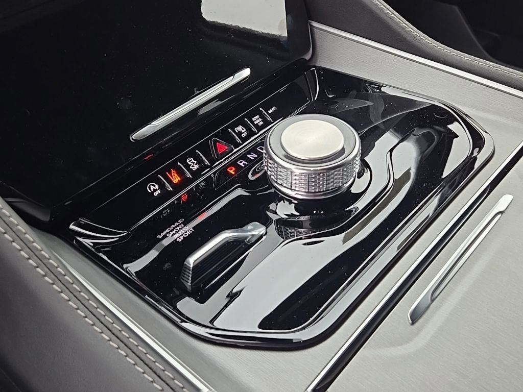 New 2026 Jeep Grand Wagoneer Limited w/ Premium Group II image 12