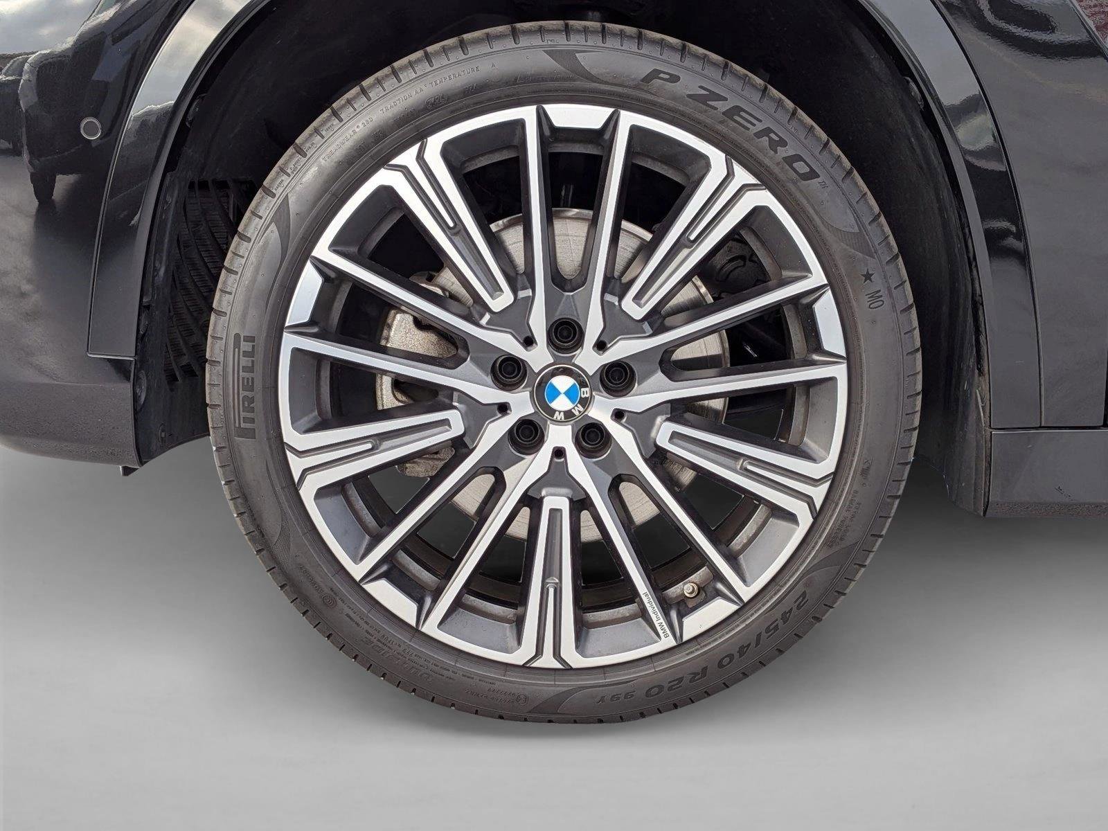 Used 2025 BMW X1 xDrive28i w/ M Sport Package AWD/4WD image 24
