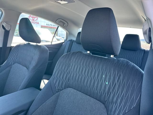 Used 2026 Toyota Camry LE FWD image 16