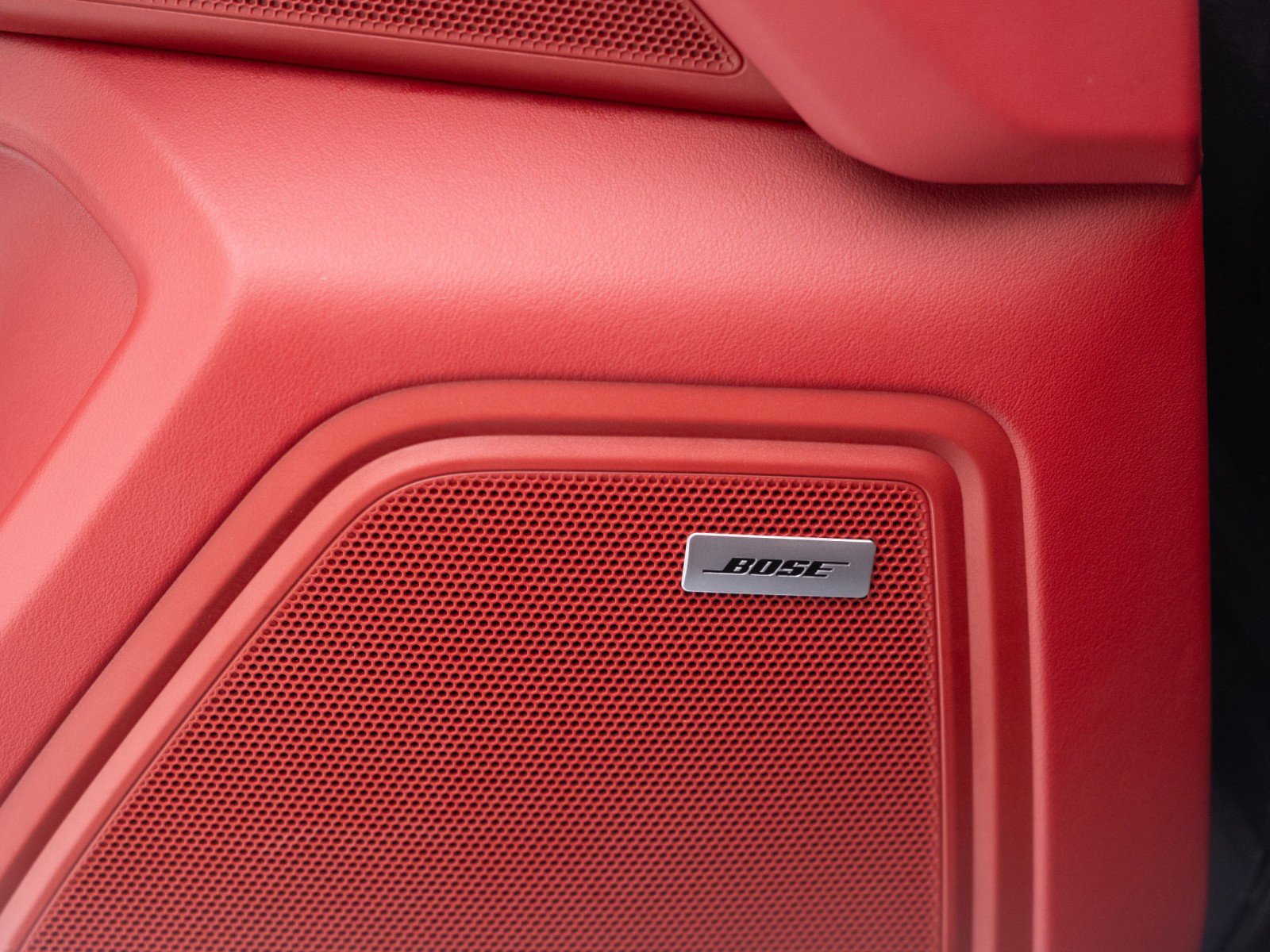 Certified 2023 Porsche Macan image 22