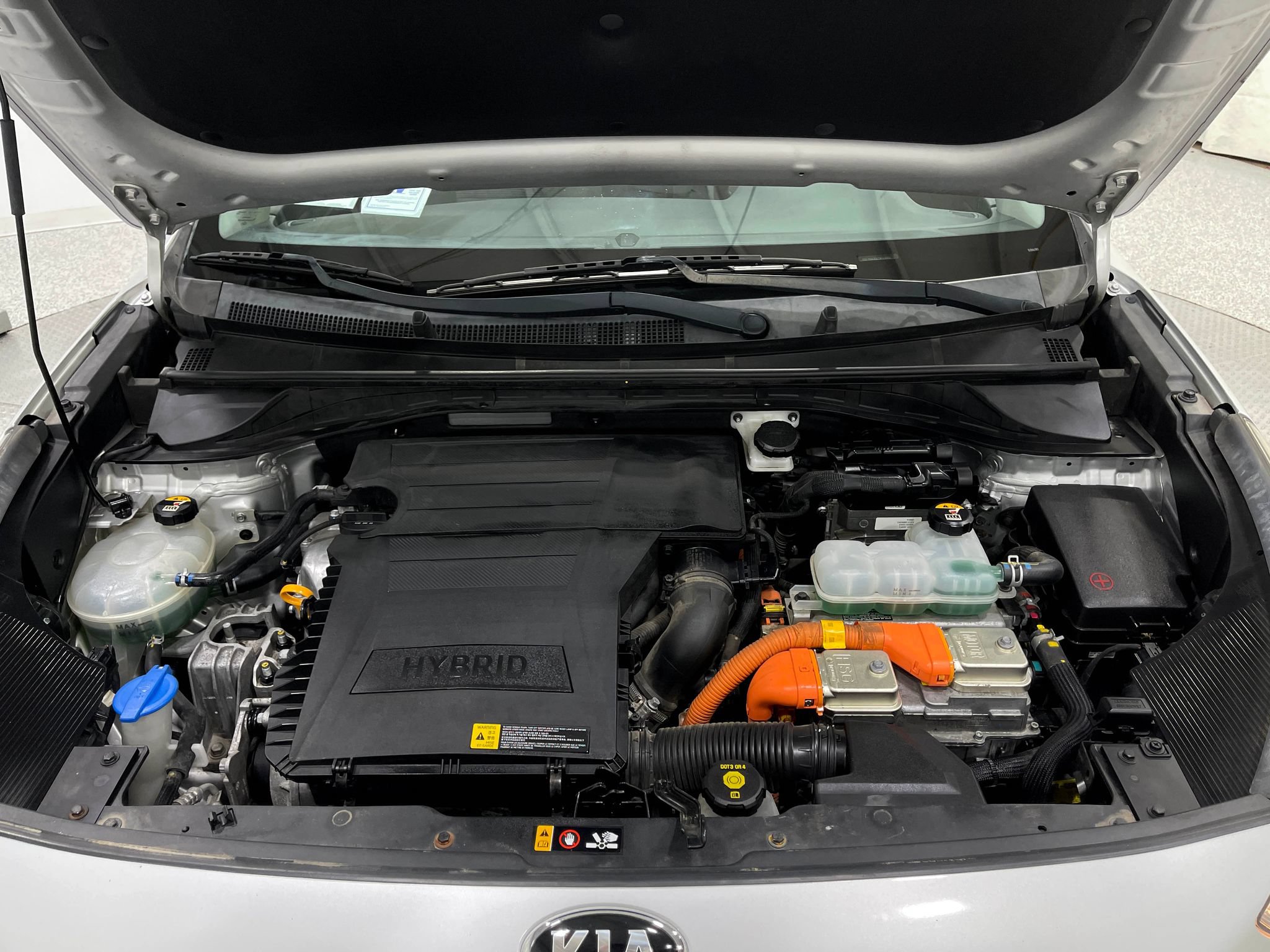 Used 2019 Kia Niro LX FWD image 25