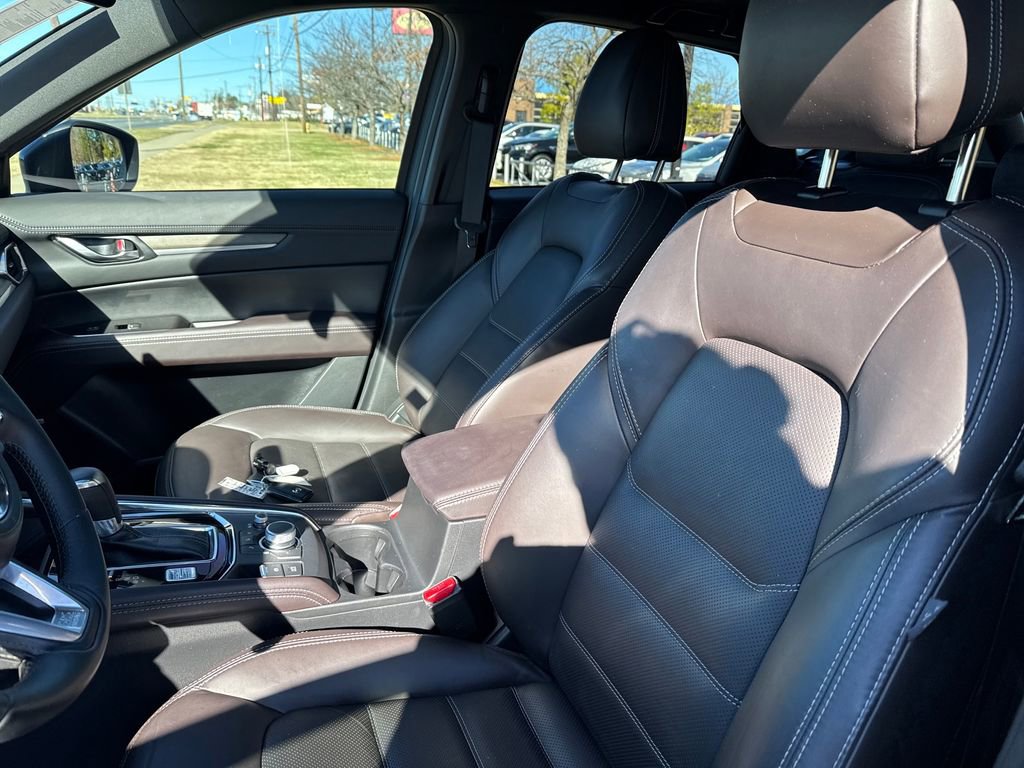 Certified 2025 MAZDA CX-5 Signature image 10