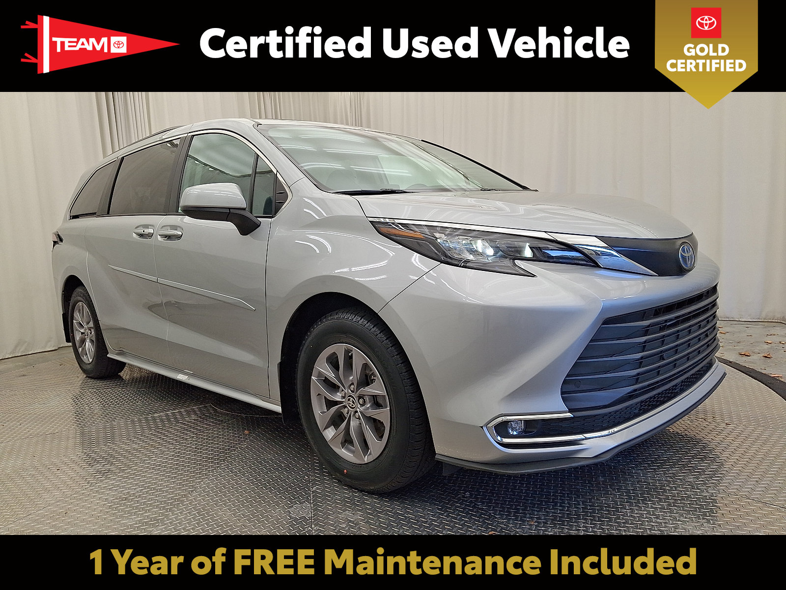 Certified 2024 Toyota Sienna XLE AWD/4WD image 1