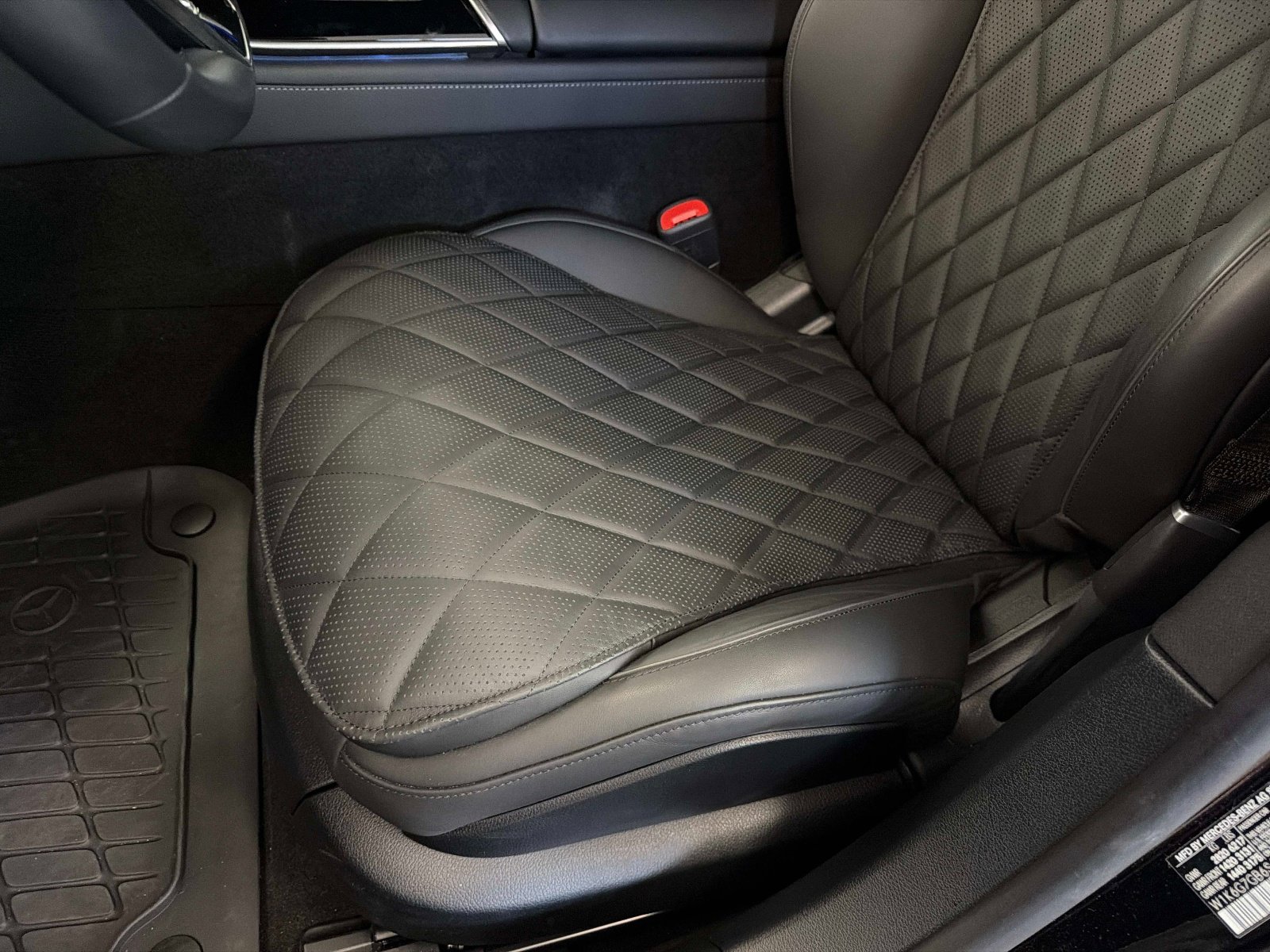 New 2025 Mercedes-Benz S 580 4MATIC Sedan image 14