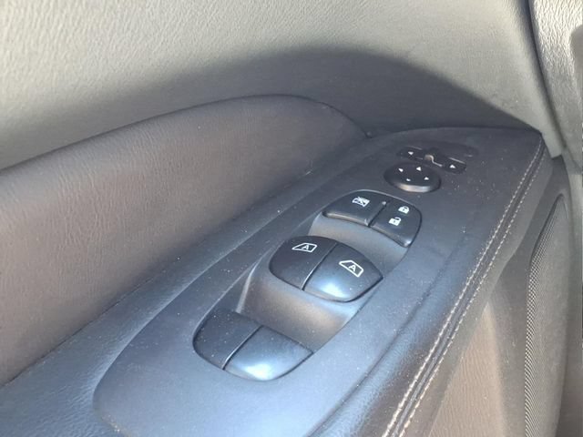 Used 2015 Nissan Pathfinder Platinum w/ Cargo Package AWD/4WD image 29