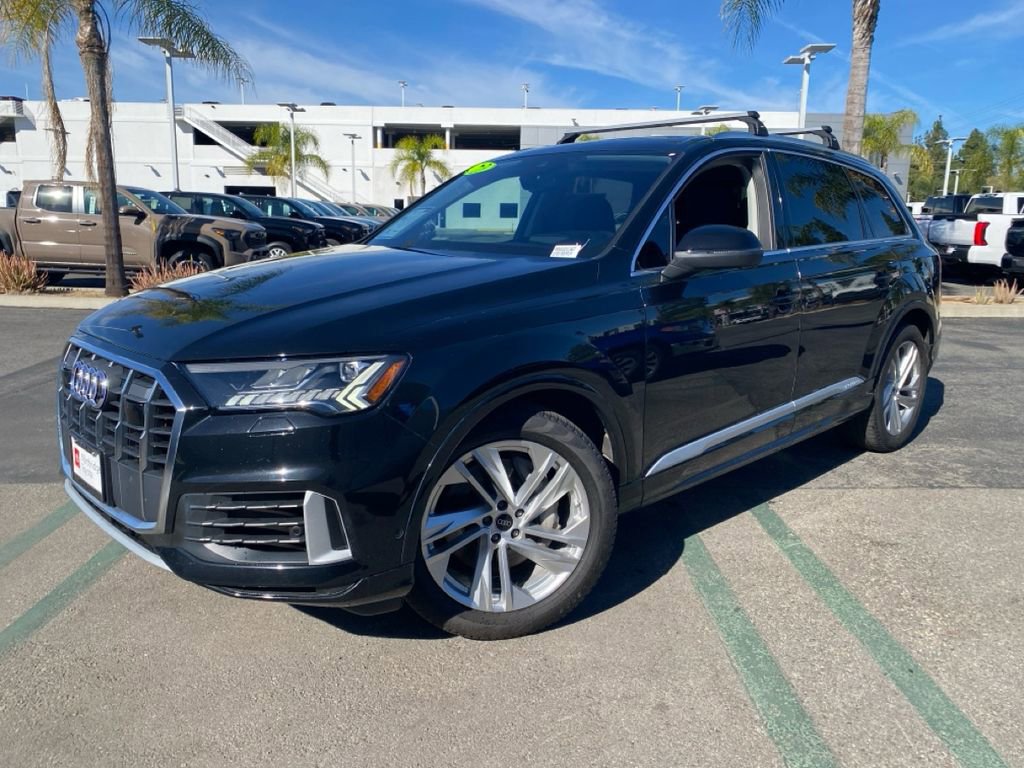 Used 2023 Audi Q7 3.0T Prestige w/ Prestige Package image 3