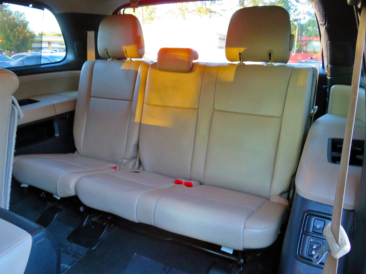 Used 2013 Toyota Sequoia Platinum image 15