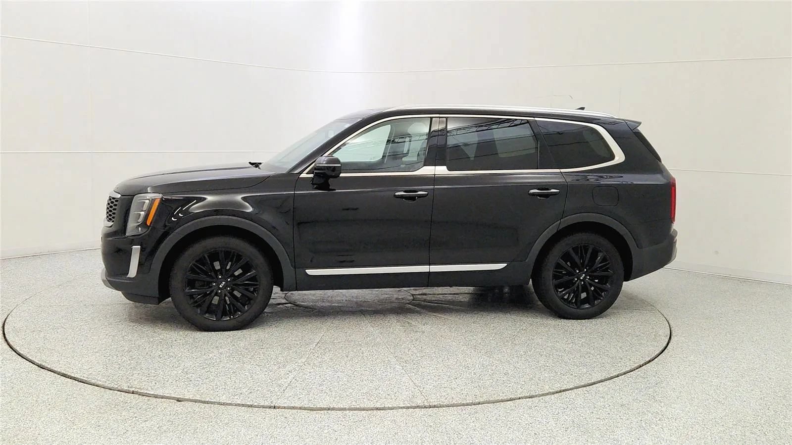Used 2020 Kia Telluride SX w/ SX Prestige Package AWD/4WD image 4