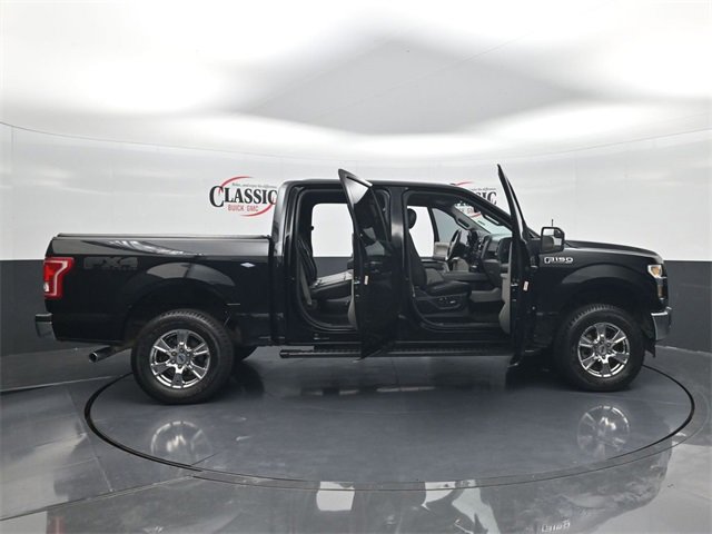 Used 2017 Ford F150 XLT w/ Equipment Group 302A Luxury image 36