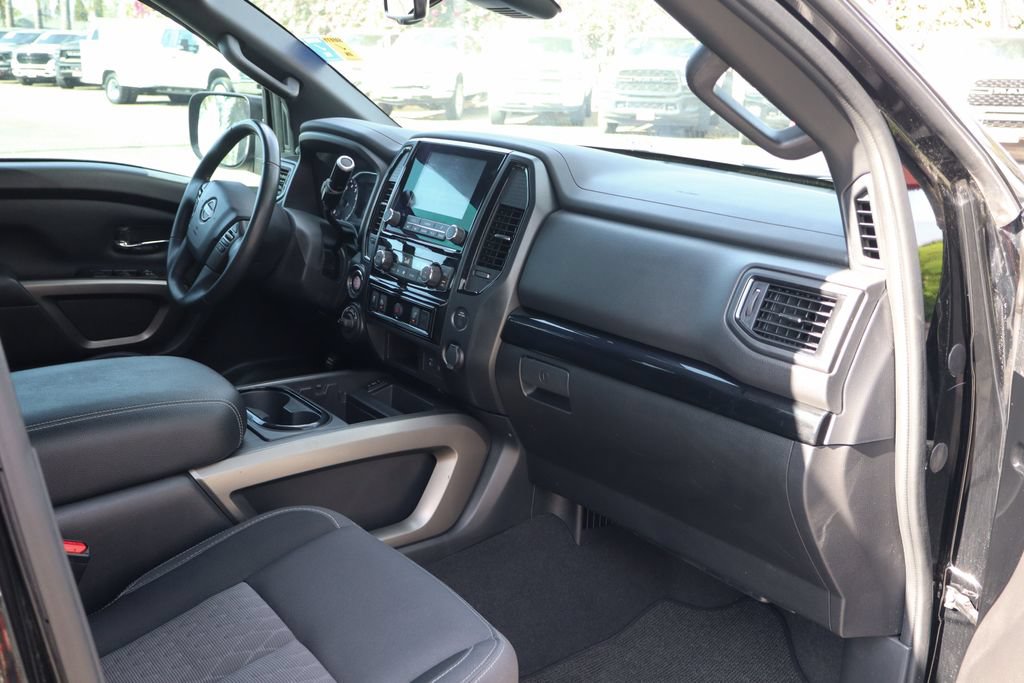 Used 2024 Nissan Titan SV w/ SV Bronze Edition Package AWD/4WD image 38