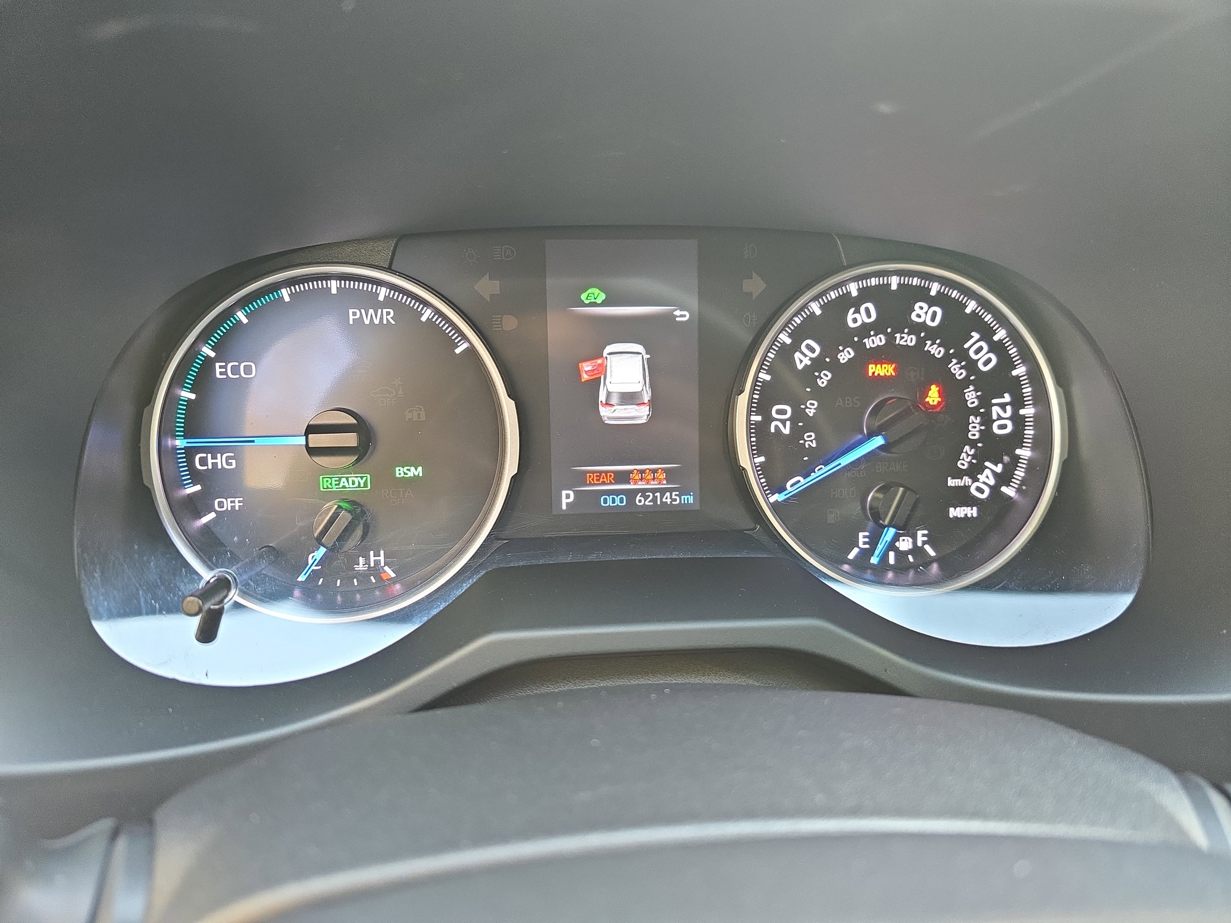 Used 2022 Toyota RAV4 XLE Premium image 21